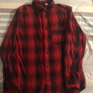 Men’s flannel size small